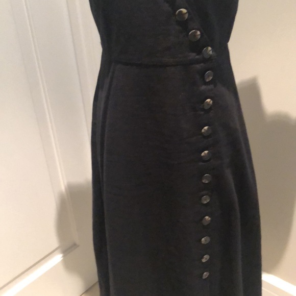 Madewell linen-blend button wrap midi dress - Picture 4 of 9